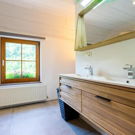 Bills Lodge, Le Plaisir De La Riviere A 2 Minutes Du Centre! * La-Roche-en-Ardenne