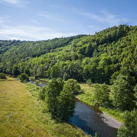 Bills Lodge, Le Plaisir De La Riviere A 2 Minutes Du Centre! Apartmán *