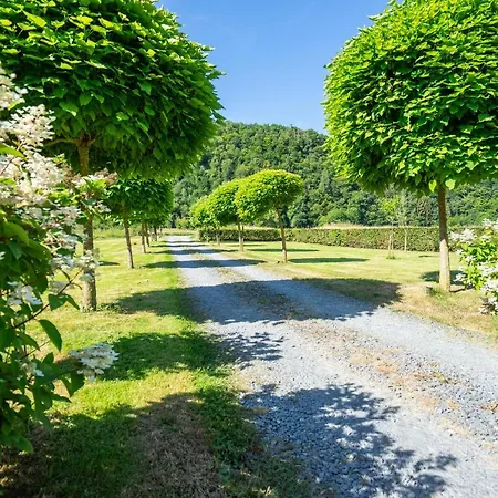 Bills Lodge, Le Plaisir De La Riviere A 2 Minutes Du Centre! Apartmán *