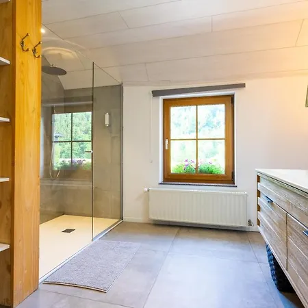 Bills Lodge, Le Plaisir De La Riviere A 2 Minutes Du Centre! Apartament *