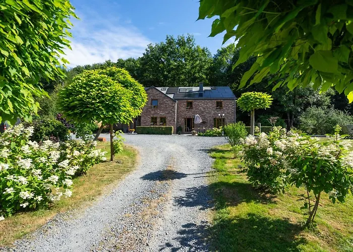 Bills Lodge, Le Plaisir De La Riviere A 2 Minutes Du Centre! דירה