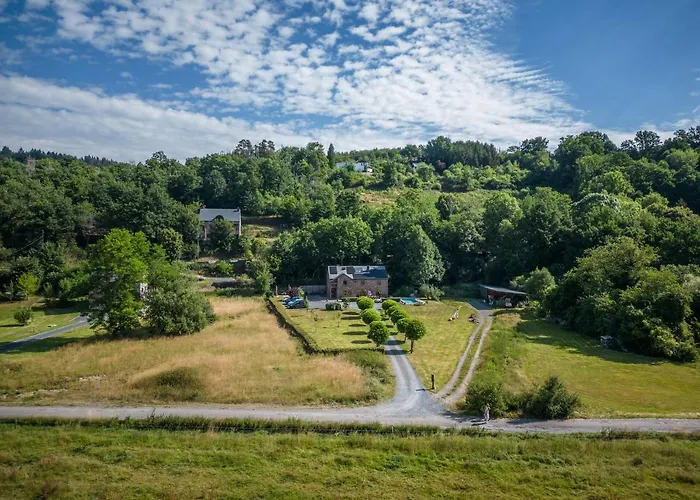 Bills Lodge, Le Plaisir De La Riviere A 2 Minutes Du Centre! Apartment La Roche-en-Ardenne