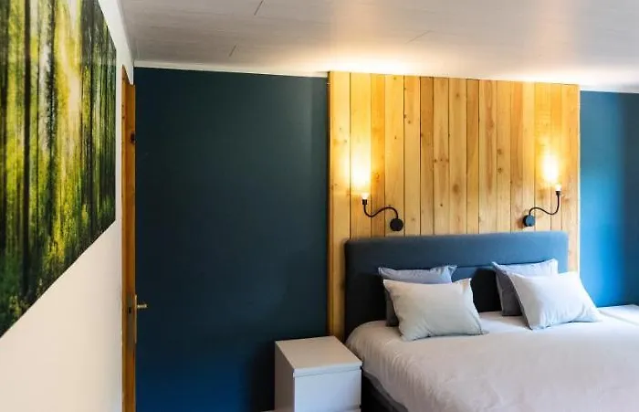 דירה Bills Lodge, Le Plaisir De La Riviere A 2 Minutes Du Centre! לה רושה - אן - ארדן